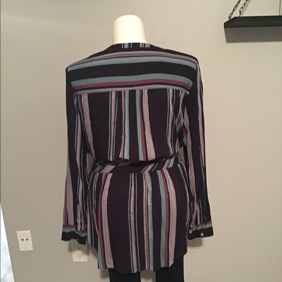 Shirt - Picture 3 of 3